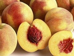 Персик - плод дерева семейства Розовых
