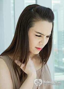 Спазм в горле при глотании - диагностика и возможные причины